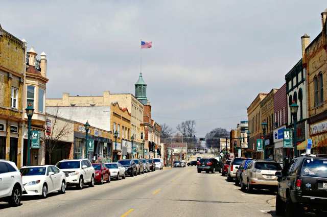 Hartford Shopping: Antiques & Vintage Finds