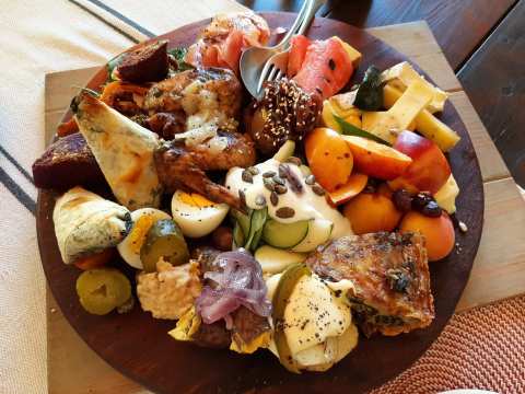 Joubert Tradauw Wine Farm & Deli Alfresco — photo 3