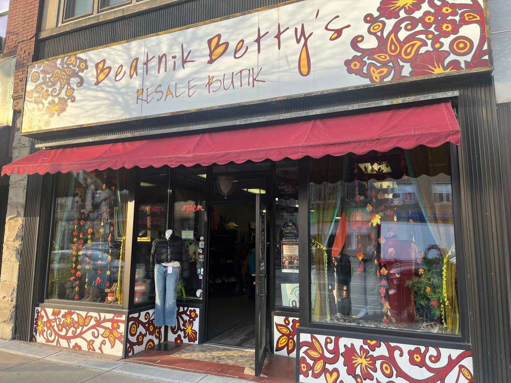 Beatnik Betty's Resale Butik